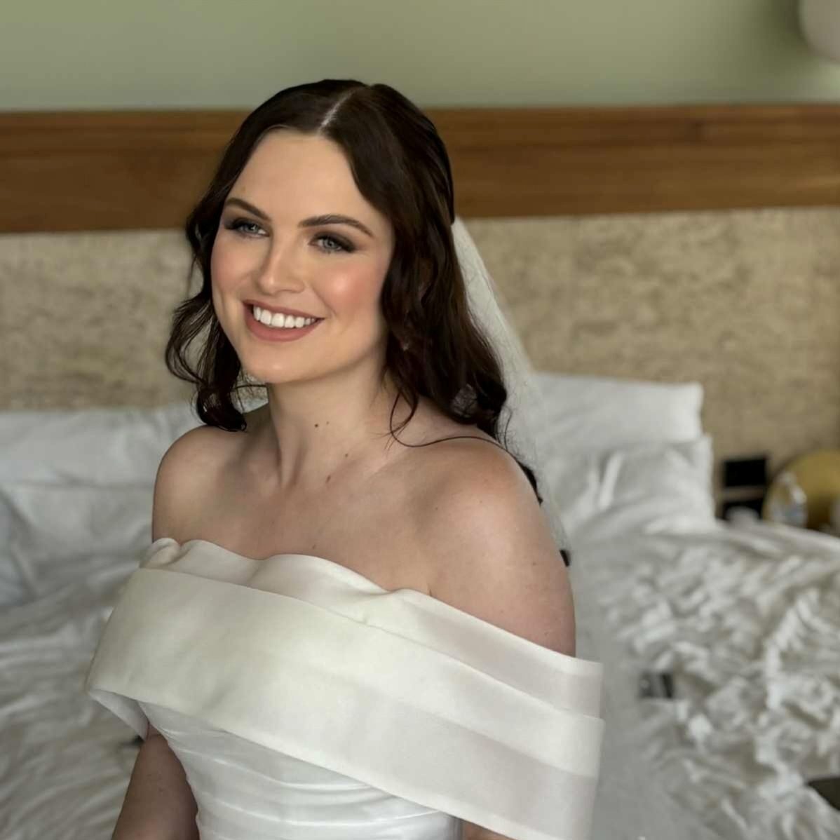Hair And Makeup Hollywood Brides4