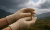 Cotton Gloves: Essential Buying Tips for Rotherham Shoppers