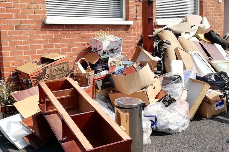 Garage Clearance Watford: Your Go-To for Complete Clearouts